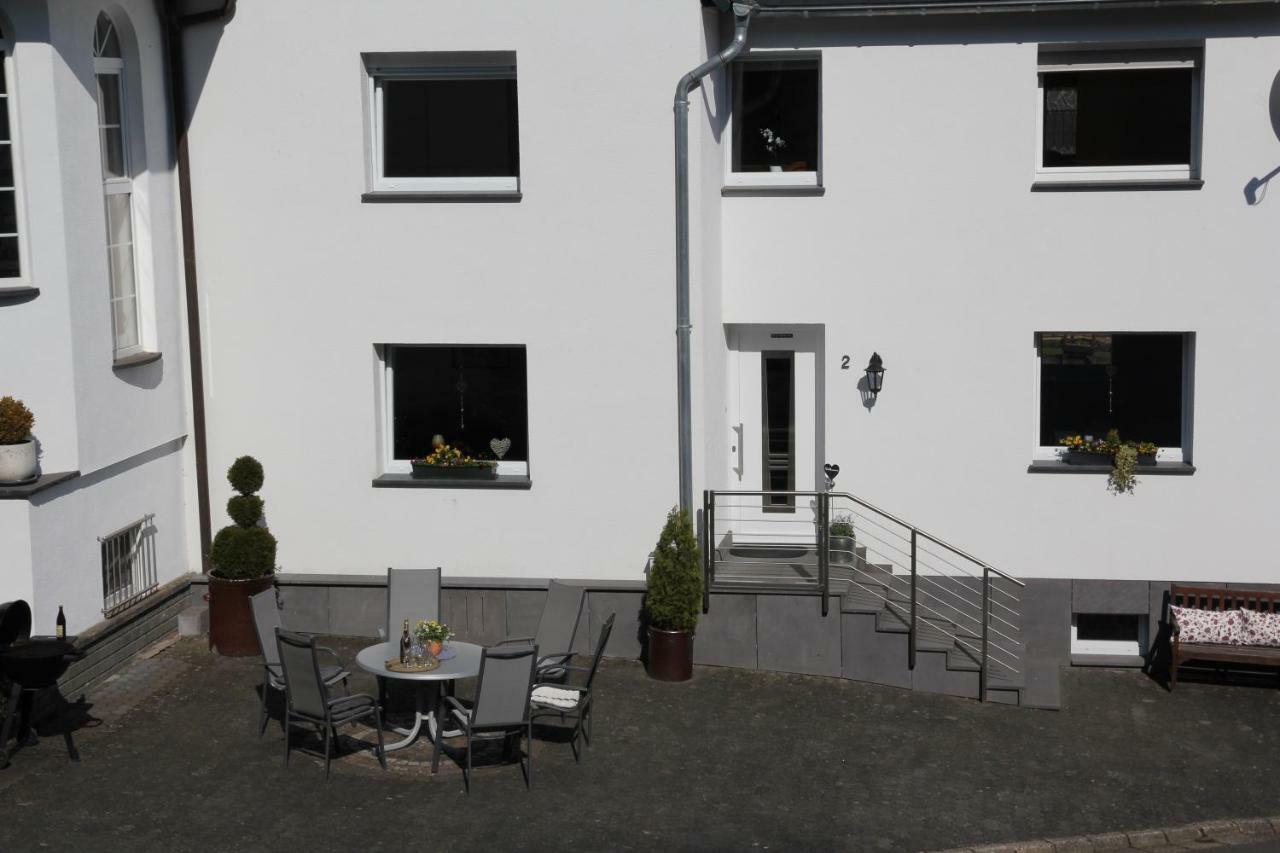 Ferienhaus Am Kreuzberg - Nuerburgring Ulmen Exteriér fotografie